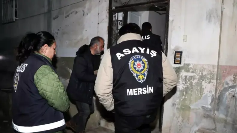 Mersin’de 87 Hükümlü Yakalandı