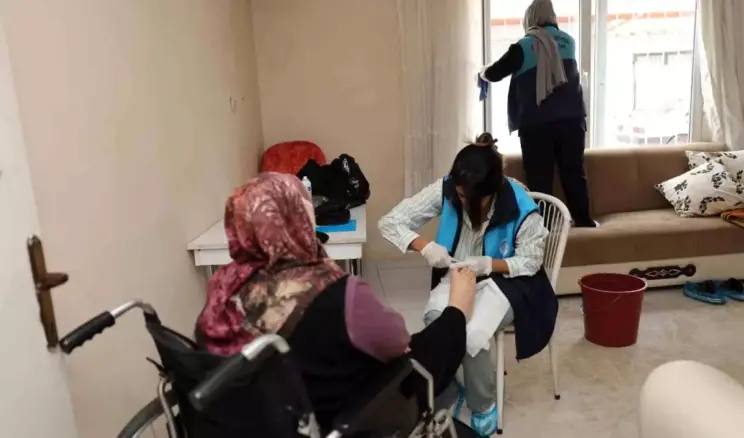 Akdeniz Belediyesi’nden Evde Temizlik ve Kişisel Bakım Hizmeti